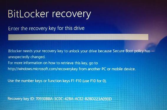 BitLocker回復画面がBitLocker回復キーを要求